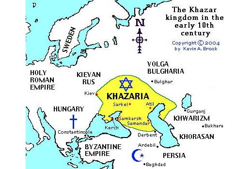 Vương quốc Khazar, kẹp giữa gọng kìm Ki-tô và Hồi giáo, vào thế kỉ 7-10 đã chọn Do Thái làm quốc giáo nhưng sau đó bị người Nga xâm lăng và Mông cổ phân tán. Dân tộc Khazar mang Do Thái giáo lưu vong sang Đông Âu. Phần này, nếu quả là như vậy,không thấy (chưa thấy, chắc phải đợi 10 thế kỉ nữa) về đòi lại và lập nước tại Nga-Ukraine-Kazakstan ngày nay.