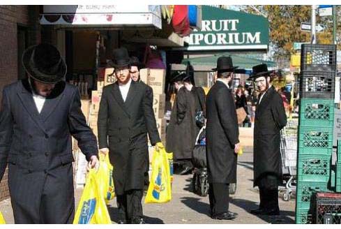 rên 1 triệu người Do ngụ tại thành phố New York là thành phố Do Thái thứ nhì trên thế giới (chỉ kém có Tel Aviv). Riêng tại quận Brooklyn, con số này là 600.000, tức ¼ dân số.