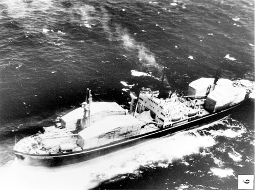 Tàu chở tên lửa Komar của Liên Xô trên đường tới Cuba