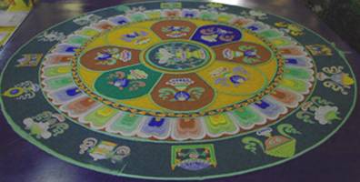 Mandala không có các tường thành vuông