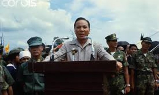 Nguyễn Văn Thiệu kết tội vòng vo, mục đích cuối là tước quyền và đẩy tướng Thi đi ngoại quốc cho rảnh nợ