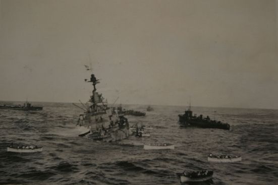 Chiếc HMS Audacious bị chìm sau khi đâm vào thủy lôi, tháng 10 năm 1914.