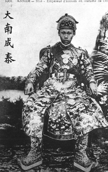 nghiencuulichsu.com