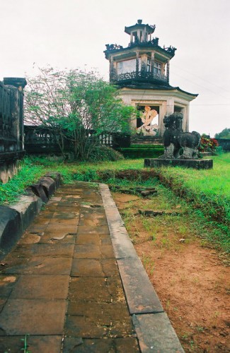 lau_bat_giac2-325x500