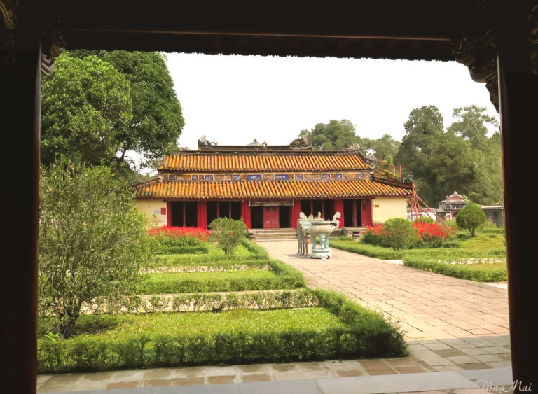 mai-2016-lang-gia-long2