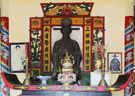 Phan Thanh Gian - tuong trong den tho