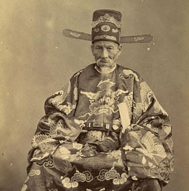Phan-Thanh-Gian.jpg