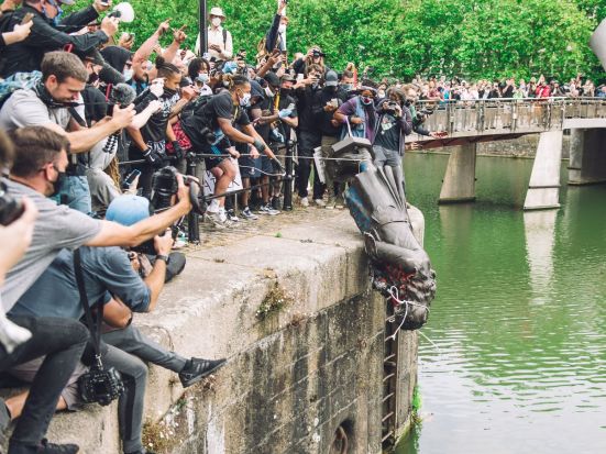 Black-Lives-Matter-Protest-In-Bristol